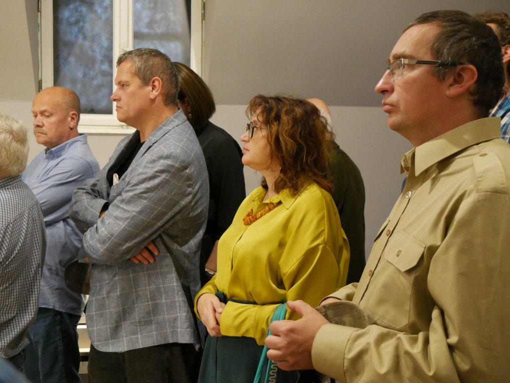 pracownicy muzeum podczas wernisażu wystawy w Pucku