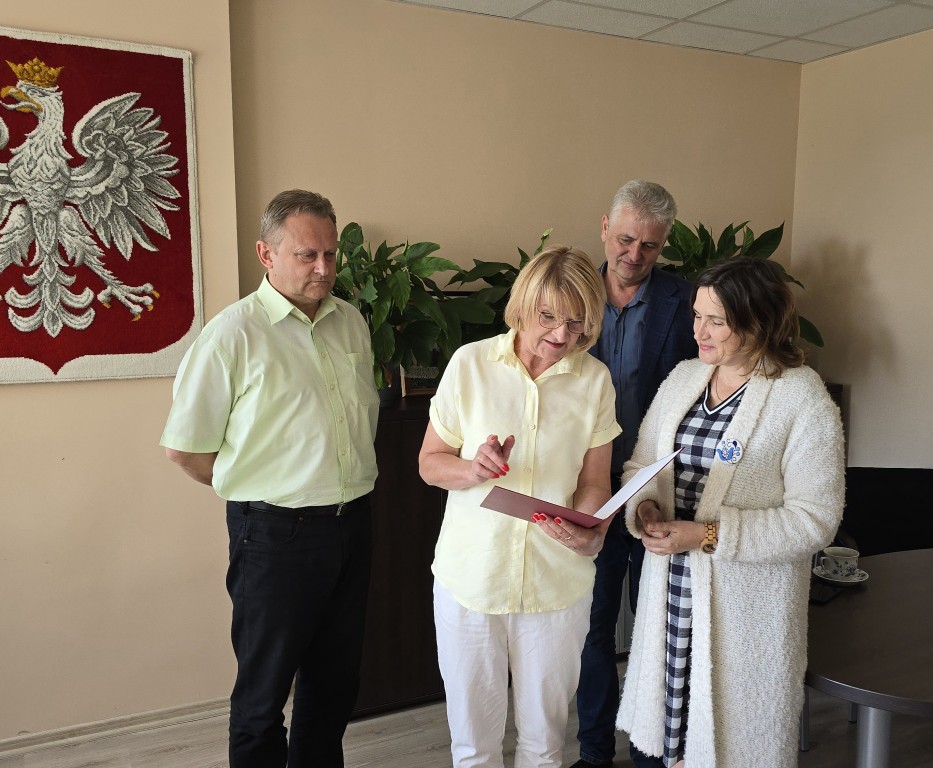 spotkanie pracowników muzeum w siedzibie stowarzyszenia Rodzina Piaśnicka