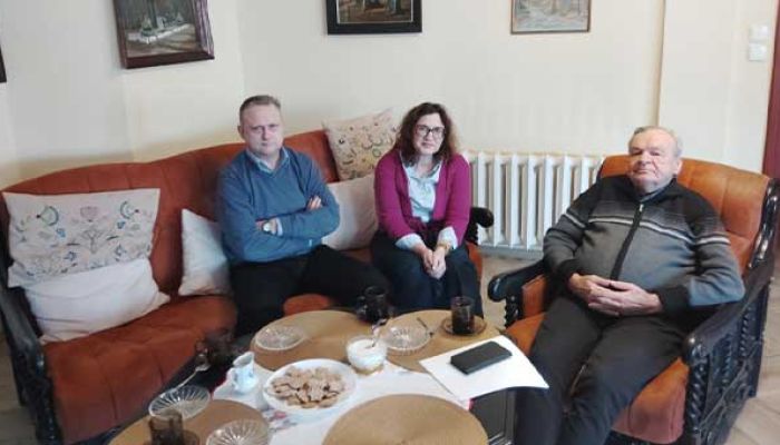 spotkanie pracowników muzeum z ks. infułatem Danielem Nowakiem