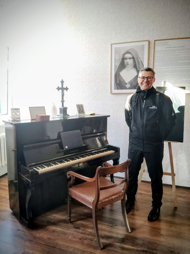 dr. hab. Tomasz Ceran w Izbie Pamięci w Wejherowie