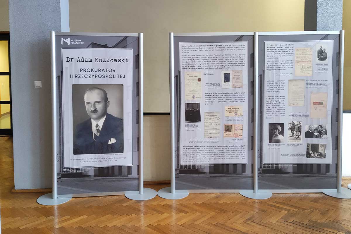 fragment wystawy mobilnej dr Adam Kozłowski Muzeum Piaśnickie