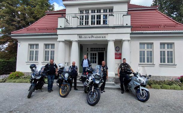 Motocykliści w hołdzie Niezłomnym Ofiarom Piaśnicy